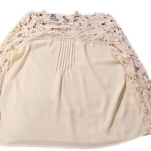 Adiva cream blouse